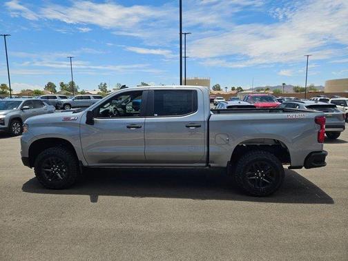 2025 Chevrolet Silverado 1500 Custom Trail Boss