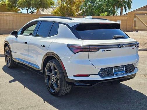 2025 Chevrolet Equinox EV RS