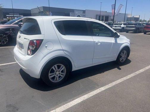 2016 Chevrolet Sonic LT