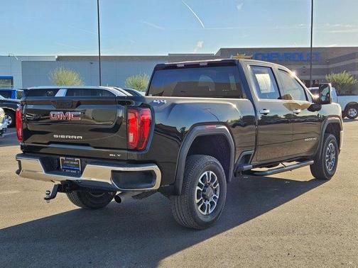 2022 GMC Sierra 3500 SLT