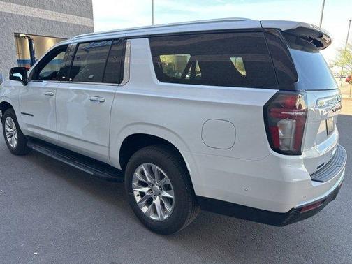 2024 Chevrolet Suburban Premier