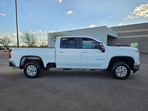 2023 Chevrolet Silverado 2500 LT