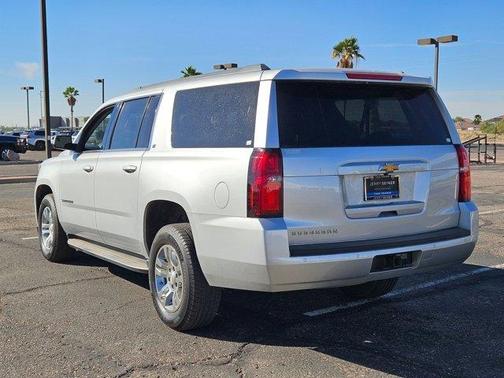 2019 Chevrolet Suburban LT
