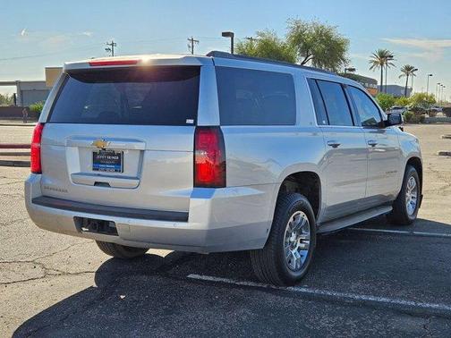 2019 Chevrolet Suburban LT