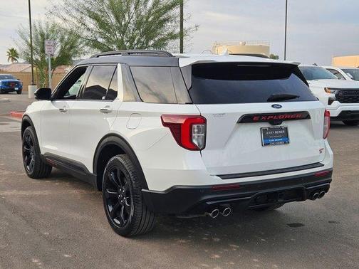 2023 Ford Explorer ST