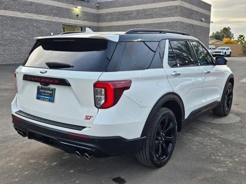 2023 Ford Explorer ST
