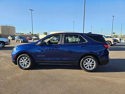 2023 Chevrolet Equinox LS