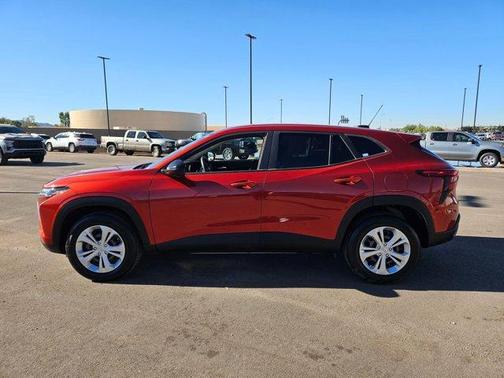 2024 Chevrolet Trax LS