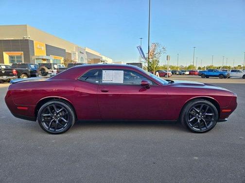 2020 Dodge Challenger SXT