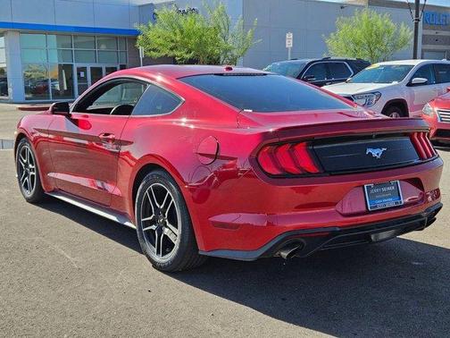 2020 Ford Mustang EcoBoost