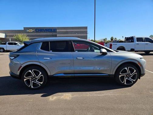 2026 Chevrolet Equinox EV LT 2