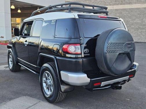 2013 Toyota FJ Cruiser Base