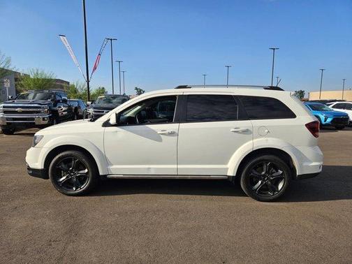 2018 Dodge Journey Crossroad