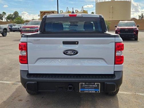 2025 Ford Maverick XL