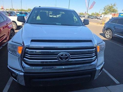 2017 Toyota Tundra SR5