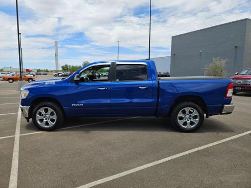 Blue Streak Pearlcoat 2019 RAM 1500 Big Horn/Lone Star Crew Cab 4x4 5'7  Box