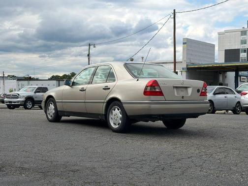 Gold 1996 Mercedes-Benz C-Class C 280