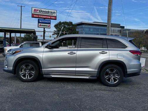 2018 Toyota Highlander Limited Platinum