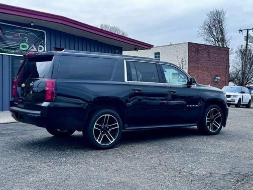 2017 Chevrolet Suburban LS