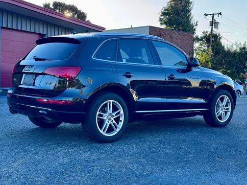 2013 Audi Q5 2.0T Premium Plus