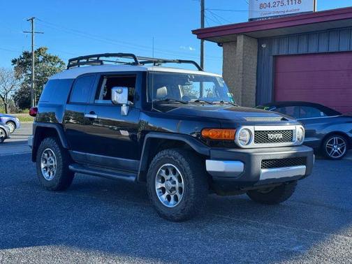 2013 Toyota FJ Cruiser Base