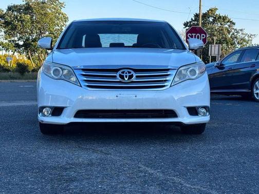 2011 Toyota Avalon Limited