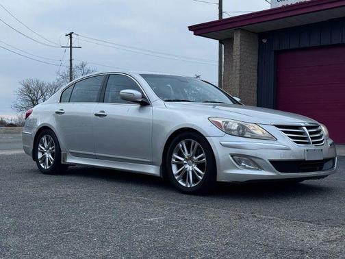 2012 Hyundai Genesis 3.8