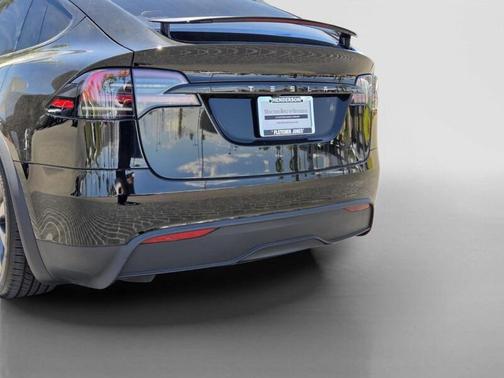 Black 2024 Tesla Model X Base