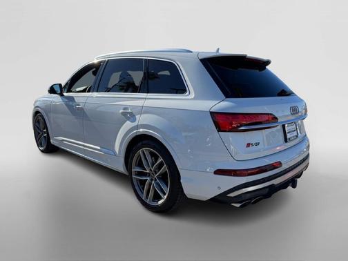 2025 Audi SQ7 4.0T Premium Plus
