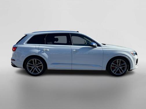 2025 Audi SQ7 4.0T Premium Plus