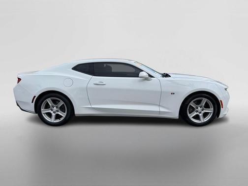 2016 Chevrolet Camaro 1LT