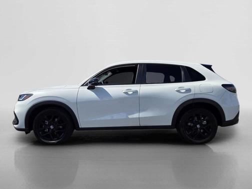 Platinum White Pearl 2025 Honda HR-V Sport
