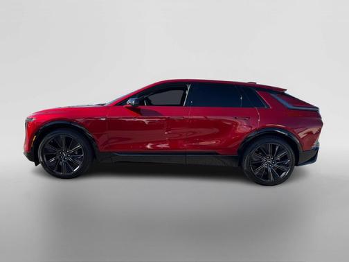 2025 Cadillac LYRIQ Sport