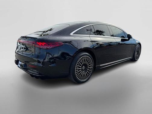 2022 Mercedes-Benz EQS 580 Base 4MATIC