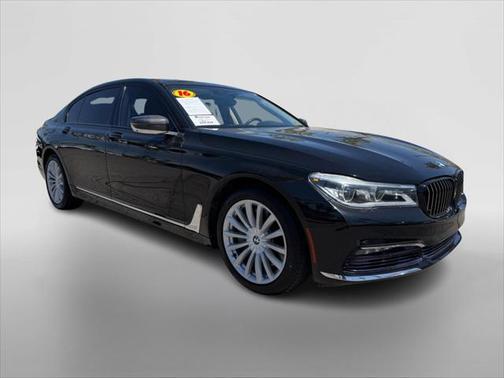 2016 BMW 750 i xDrive