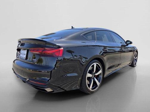 Mythos Black Metallic 2023 Audi A5 45 S line Prestige