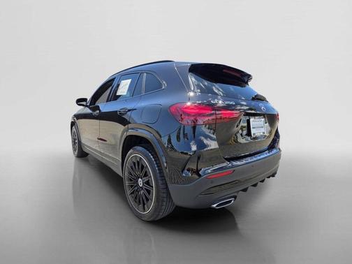 Midnight Black 2026 Mercedes-Benz GLA 250 Base