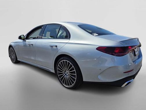 2026 Mercedes-Benz E-Class 350