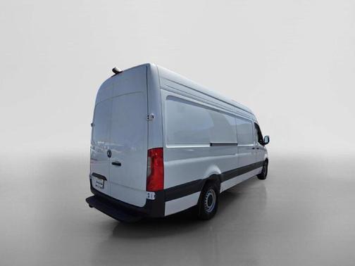 Arctic White 2025 Mercedes-Benz eSprinter 2500 170 WB High Roof Cargo