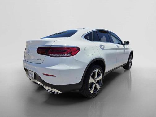 Polar White 2023 Mercedes-Benz GLC 300 4MATIC Coupe