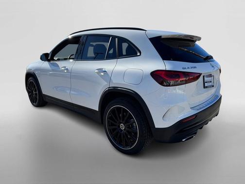 2023 Mercedes-Benz GLA 250 Base