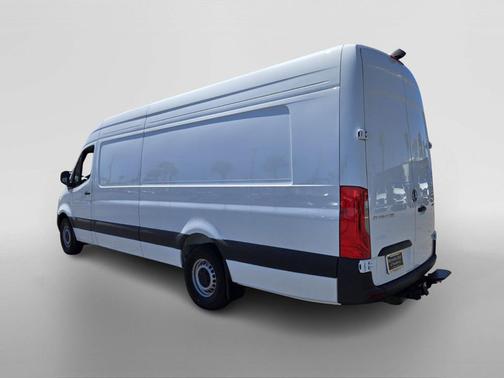 2025 Mercedes-Benz Sprinter 2500 Standard Roof