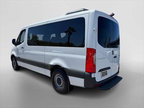 2023 Mercedes-Benz Sprinter 2500 144 WB Standard Roof Passenger