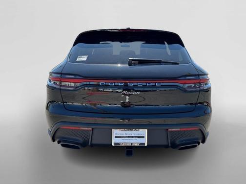 2024 Porsche Macan T
