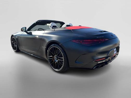 2025 Mercedes-Benz AMG SL 63 S E Performance