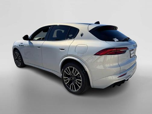 2023 Maserati Grecale Modena