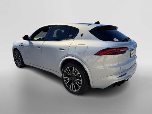 2023 Maserati Grecale Modena