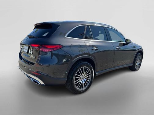 2025 Mercedes-Benz GLC 300 Base