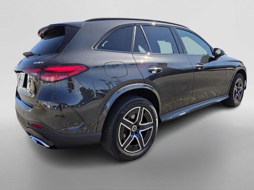 2026 Mercedes-Benz GLC 300 Base 4MATIC