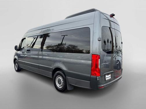 2019 Mercedes-Benz Sprinter 2500 High Roof